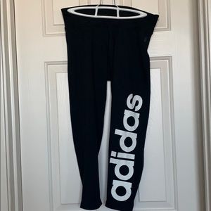 Adidas capri leggings